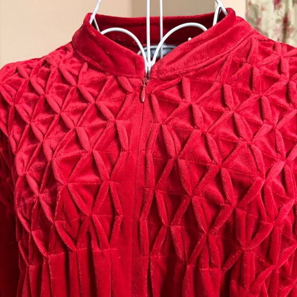 Womens Plus Velour Full Length Robe, Red, by Only Necessities, sz. 22/24 - Picture 2 of 9